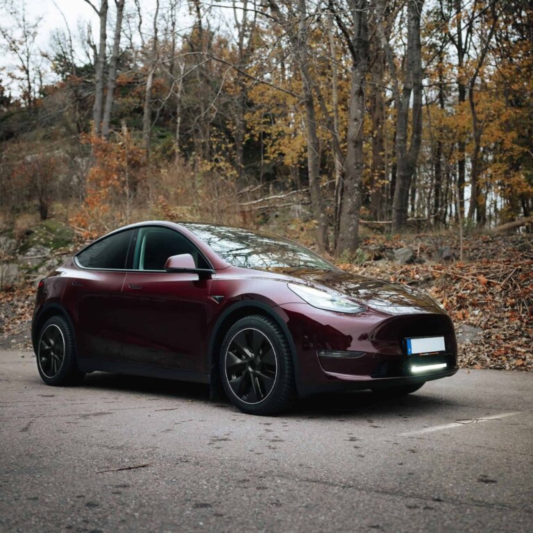 Tesla Model Y Luxtar Twilight